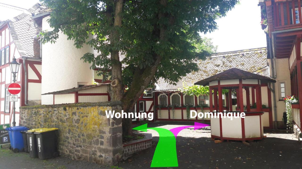 Historische Mit Kamin In *